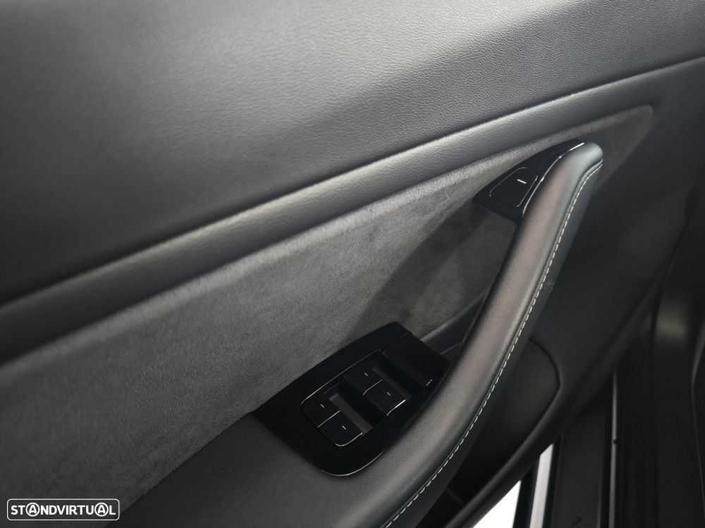 Tesla Model 3 Long-Range Dual Motor AWD - 21