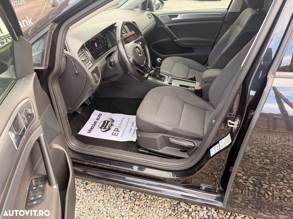 Volkswagen Golf 1.6 TDI BlueMotion Technology Cup - 8