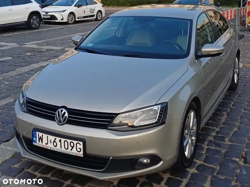 Volkswagen Jetta 1.4 TSI Highline - 15