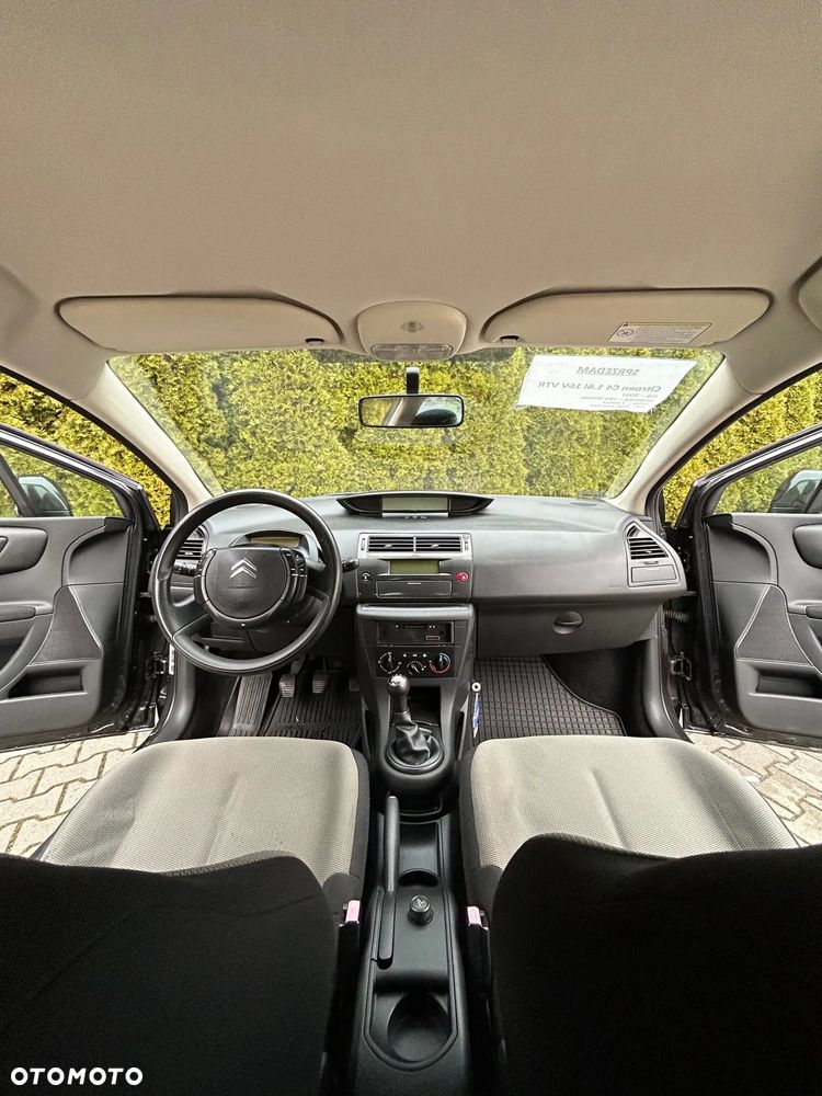 Citroën C4 1.6 16V VTR - 9