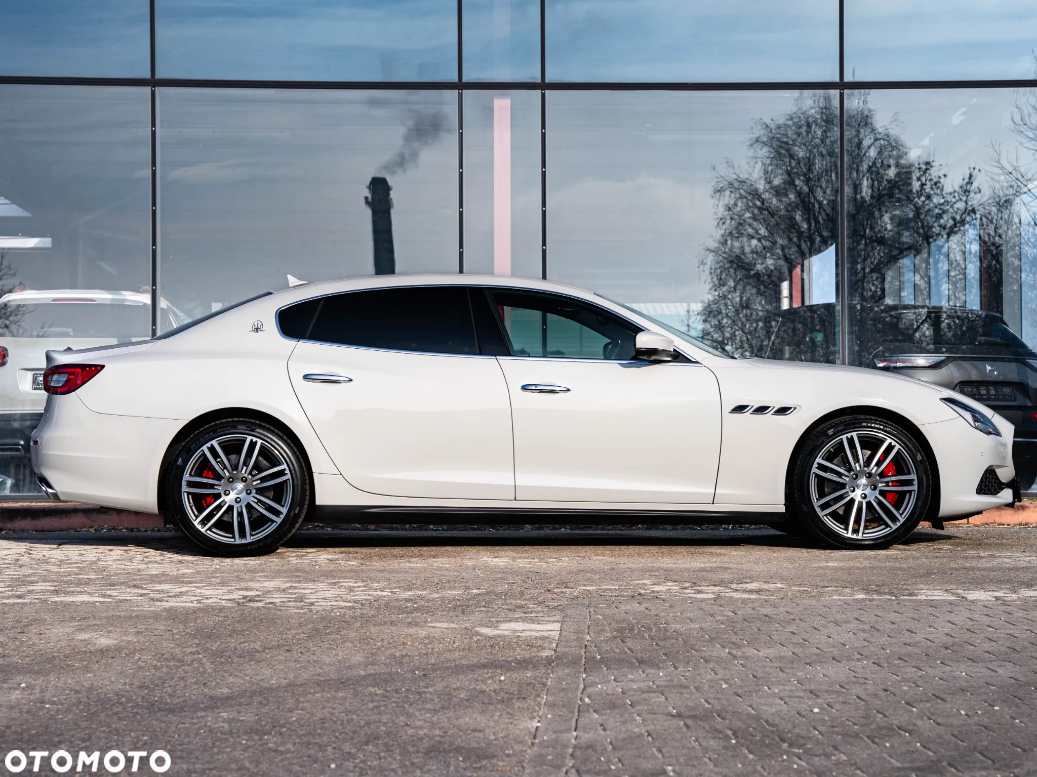 Maserati Quattroporte GranLusso S - 16