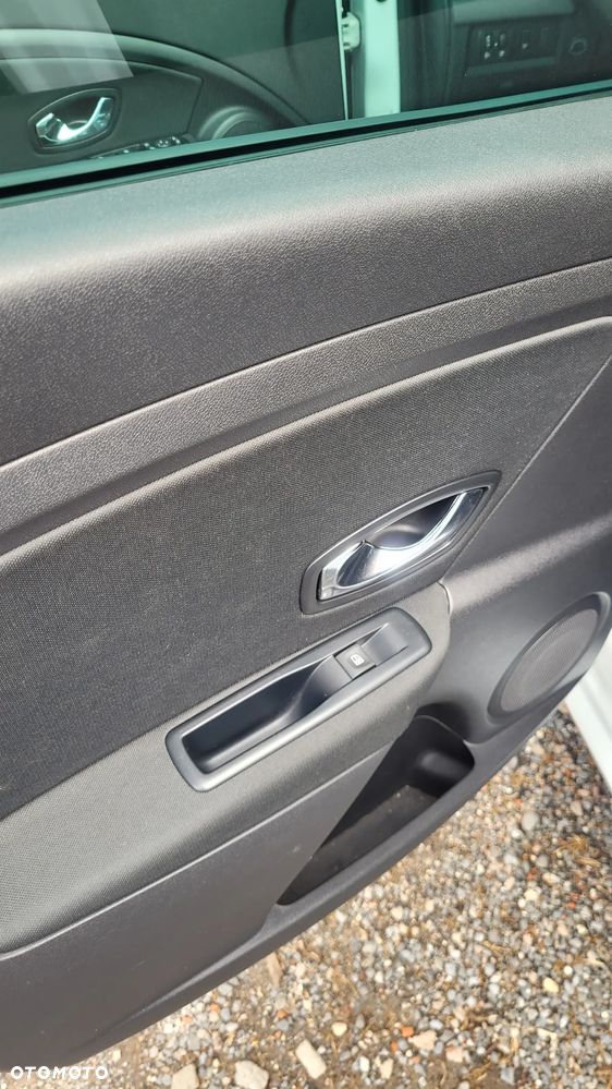 Renault Megane 1.6 16V Limited - 16