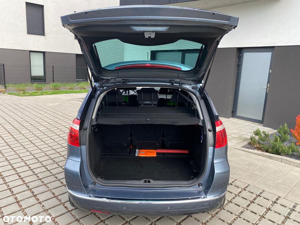 Citroën C4 Picasso 2.0 HDi FAP Exclusive - 20