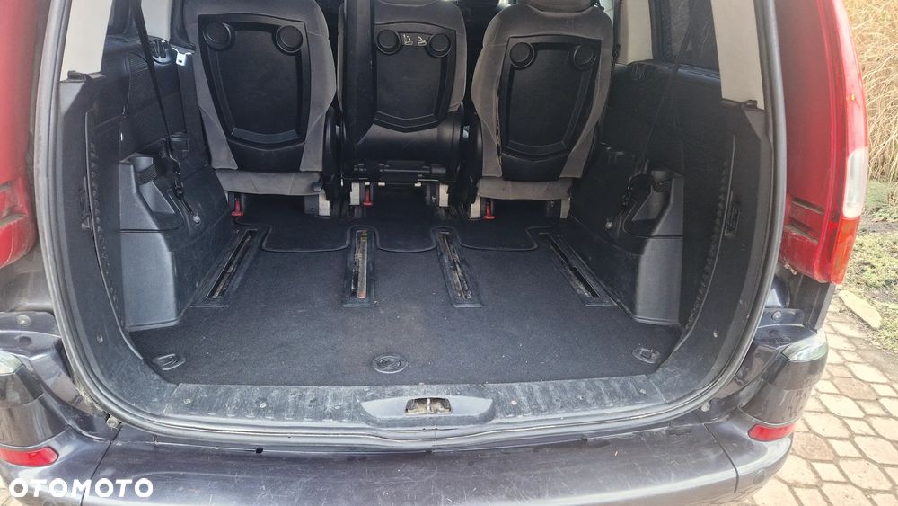 Citroën C8 2.0 HDi Exclusive EU5 - 14