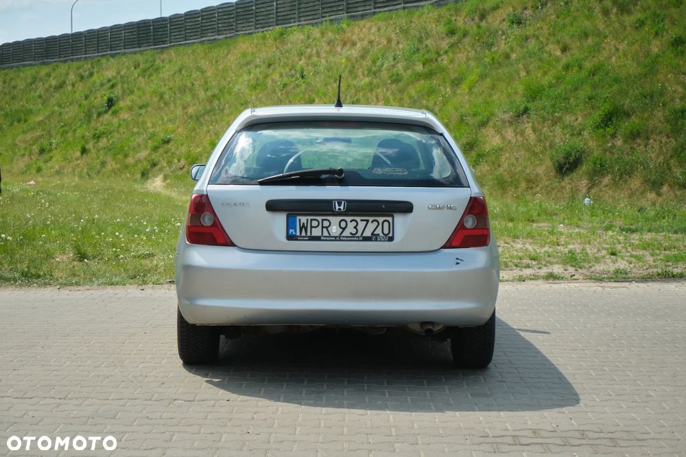 Honda Civic 1.4i S - 6