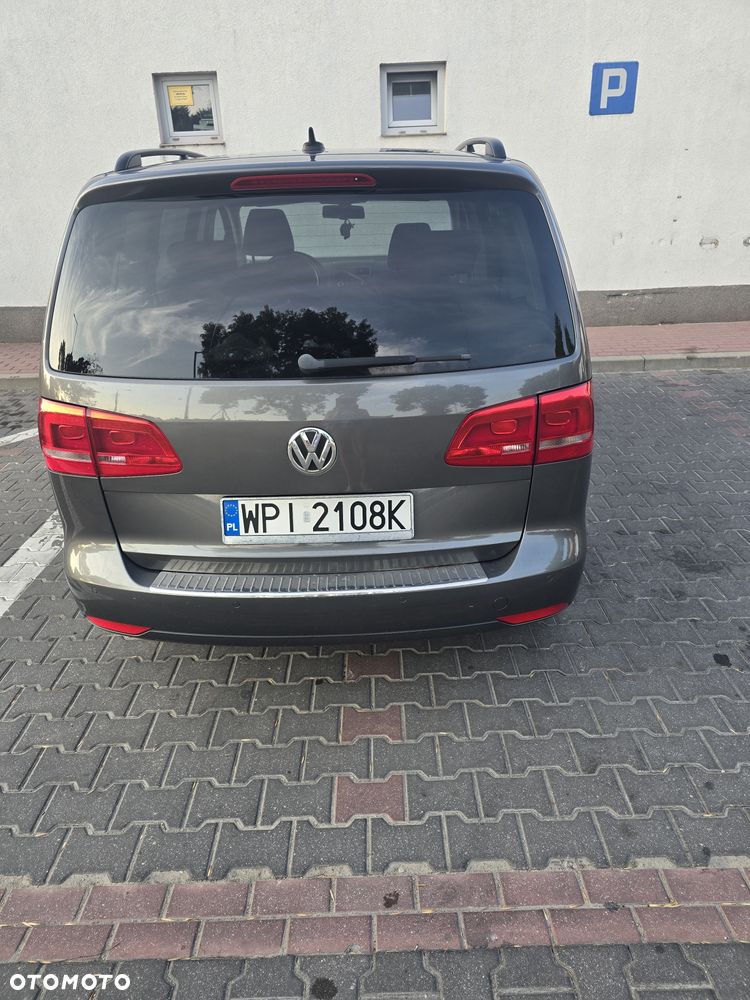 Volkswagen Touran - 2