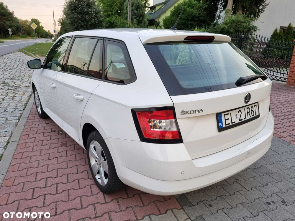 Skoda Fabia - 4