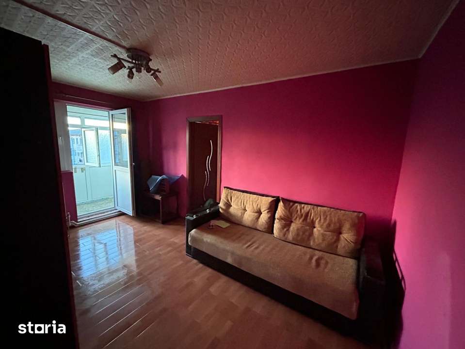 Apartament 2 camere, 42 mp, zona Bals — fotografia 1