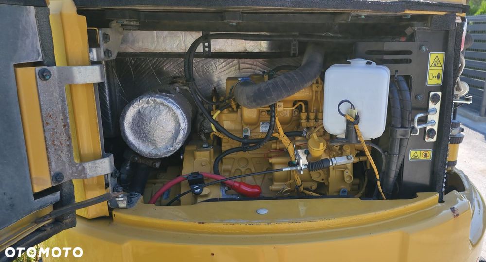 Caterpillar 303,5   /  Cat 303, 303,5 , 302.7, 304 , 305 - 8