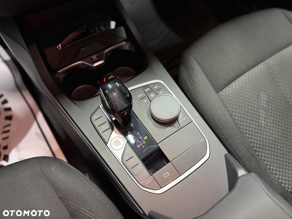 BMW Seria 1 118i Business Edition - 24