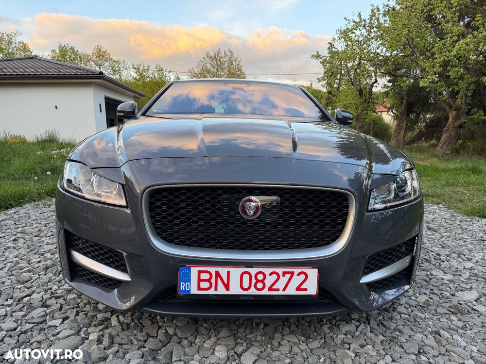 Jaguar XF 20d AWD Aut. R-Sport - 30
