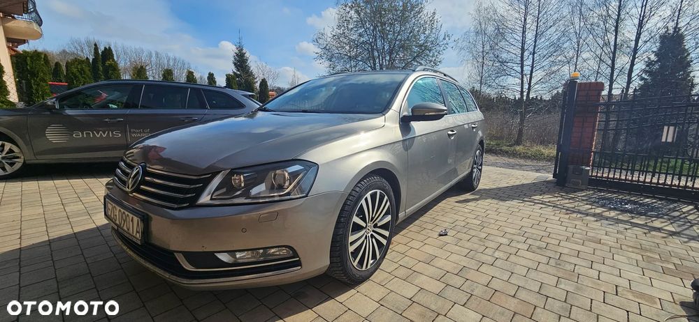 Volkswagen Passat 2.0 TDI Comfortline - 6