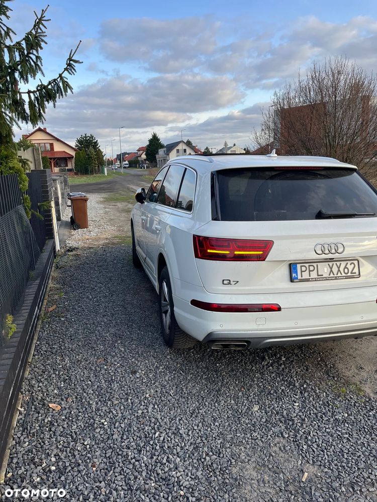 Audi Q7 - 8