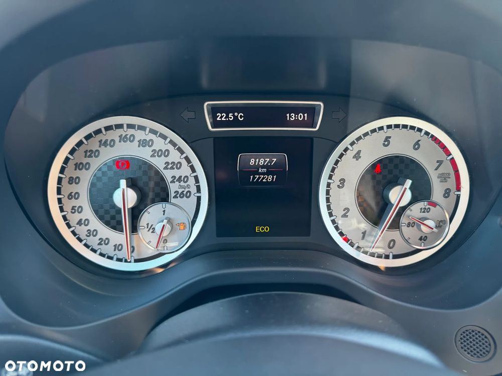 Mercedes-Benz Klasa A 180 (BlueEFFICIENCY) - 18