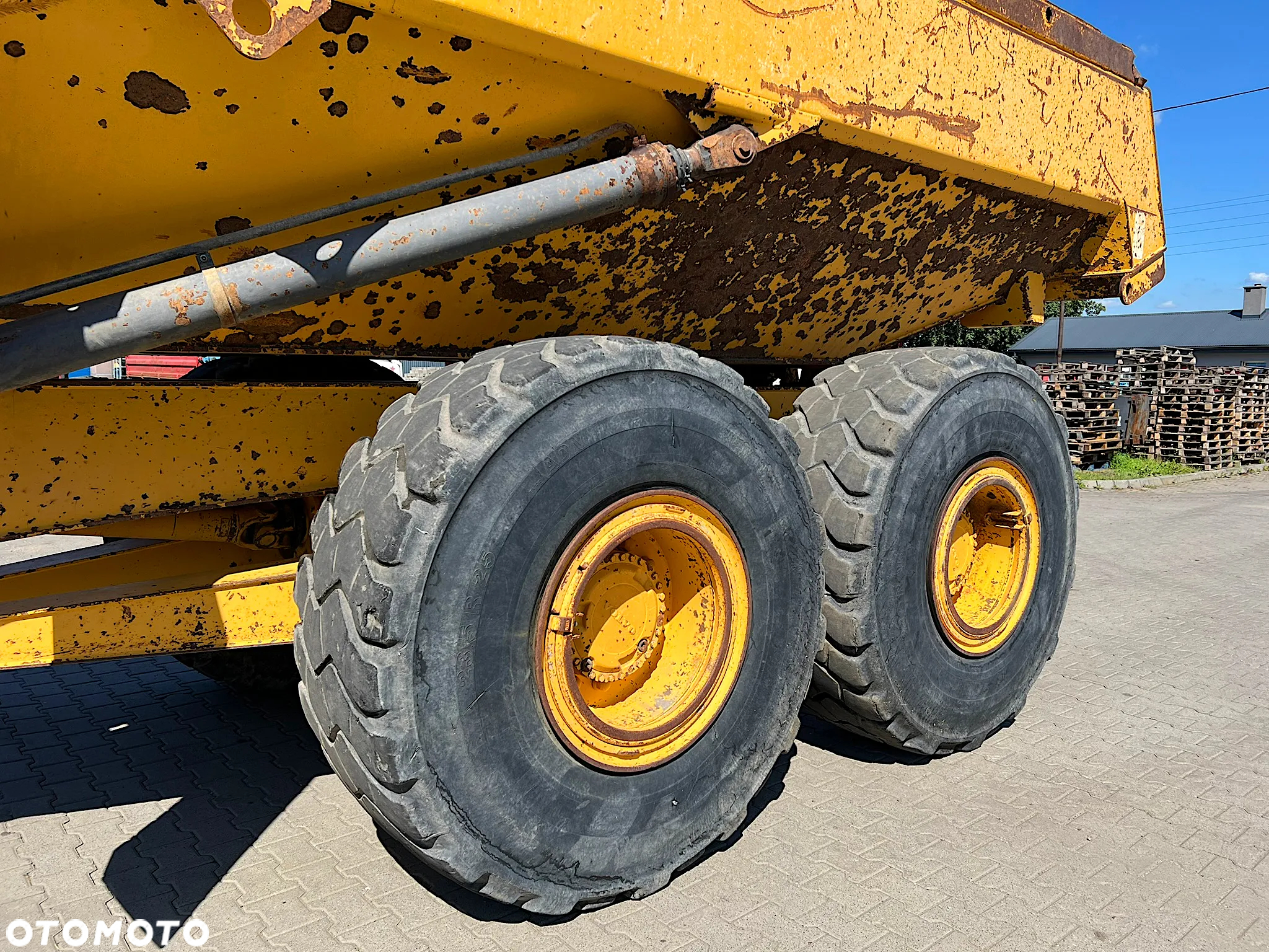 Volvo A25D - 6
