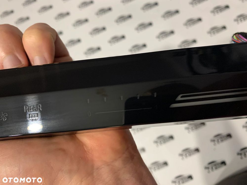 PANEL DOTYKOWY KLIMATYZACJI DESKI ROZDZIELCZEJ BMW 5 G60 G61 G68 5B4AF74 - 6