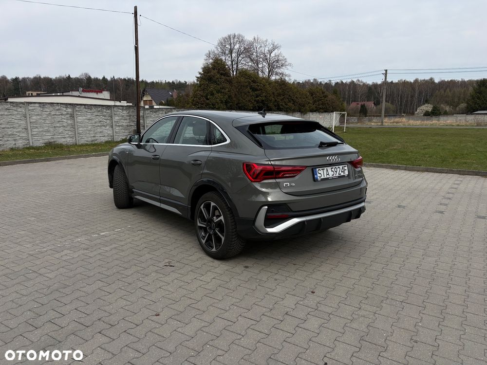 Audi Q3 Sportback - 4