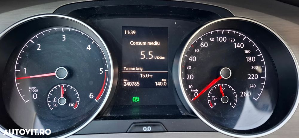 Volkswagen Golf 1.6 TDI DPF Trendline - 12