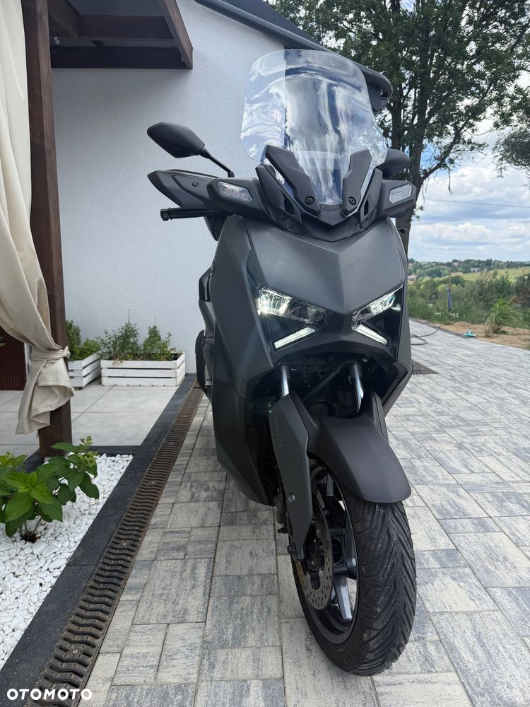 Yamaha X-max - 4