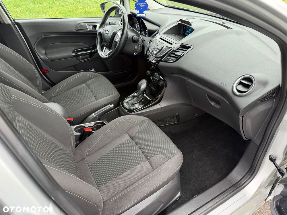 Ford Fiesta 1.0 EcoBoost Powershift Titanium - 11