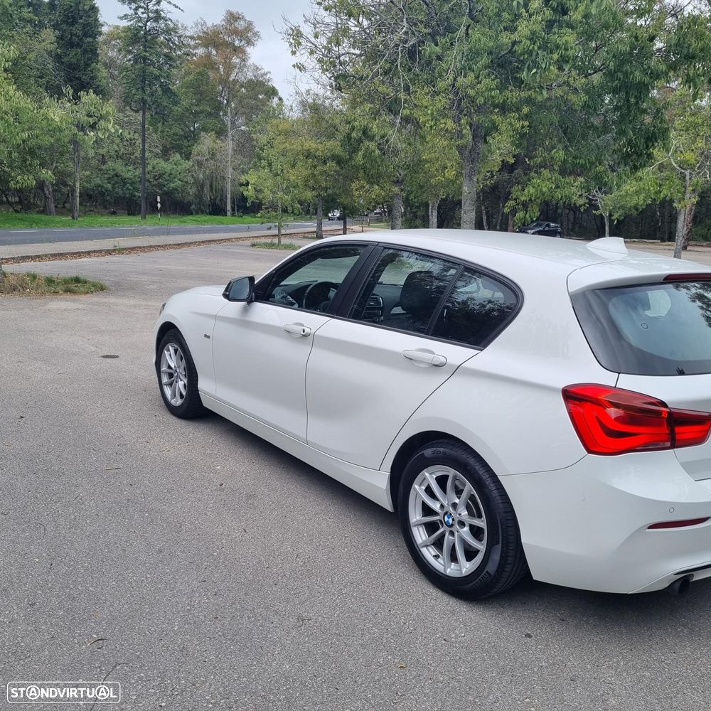 BMW 118 i Pack M Auto - 8