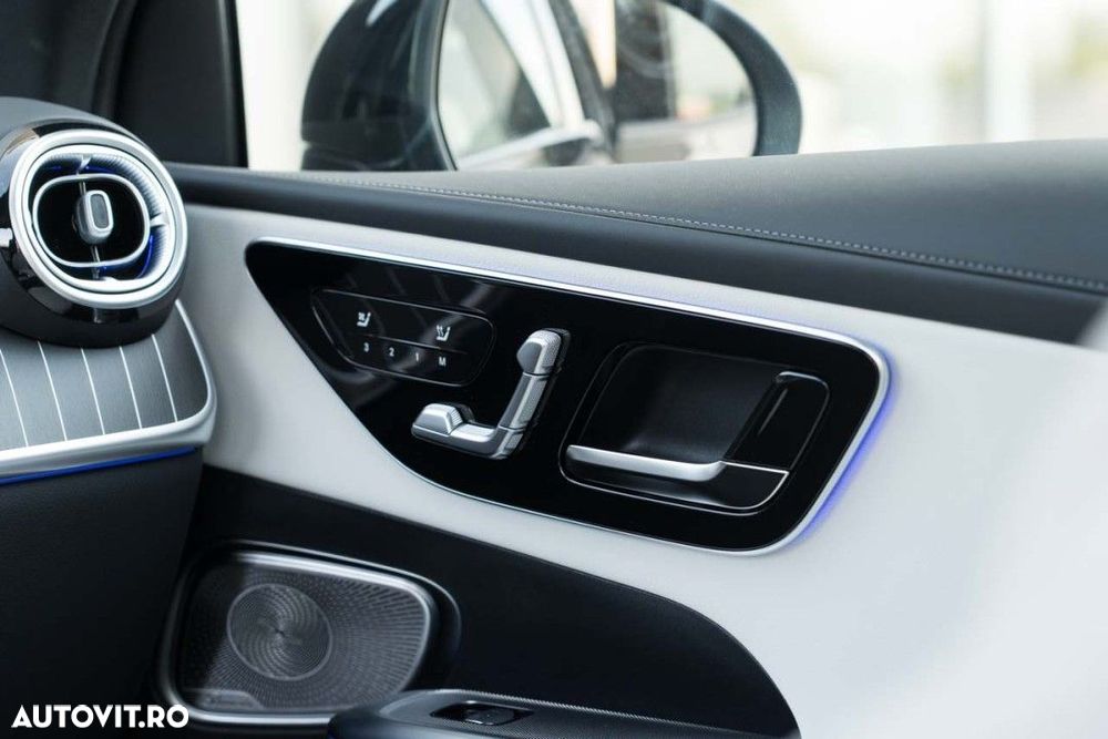 Mercedes-Benz GLC - 40