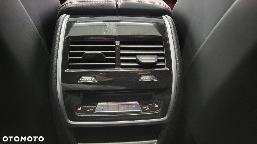 BMW X6M - 29