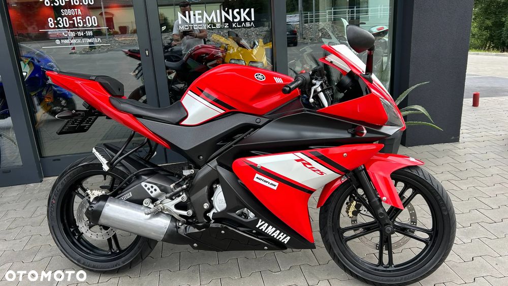 Yamaha YZF - 1