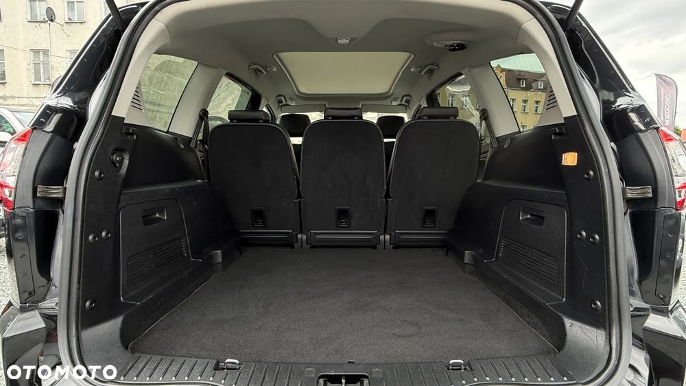 Ford S-Max - 10