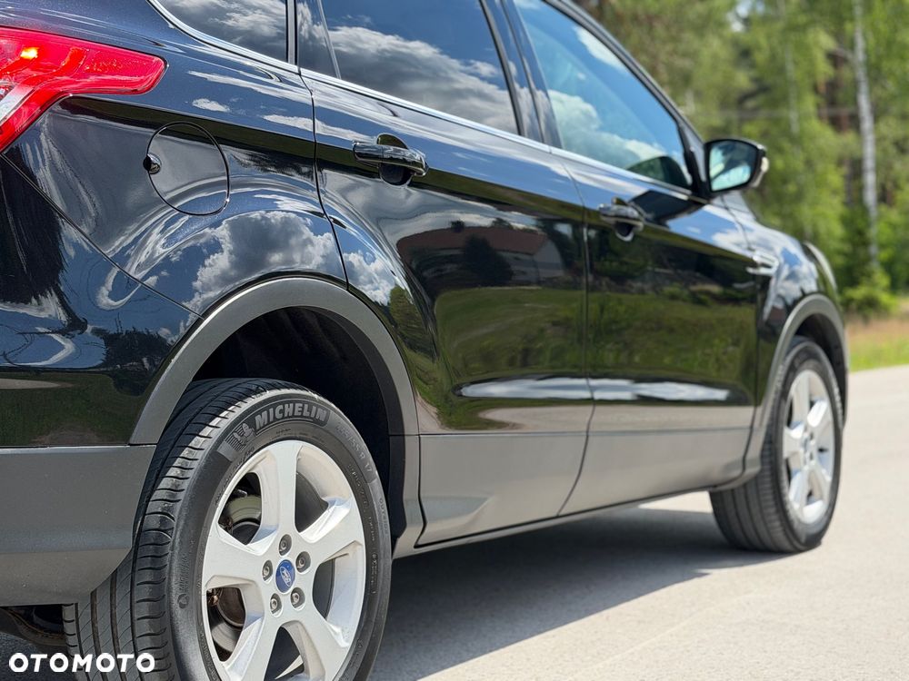 Ford Kuga 2.0 TDCi 4WD Titanium Plus - 12