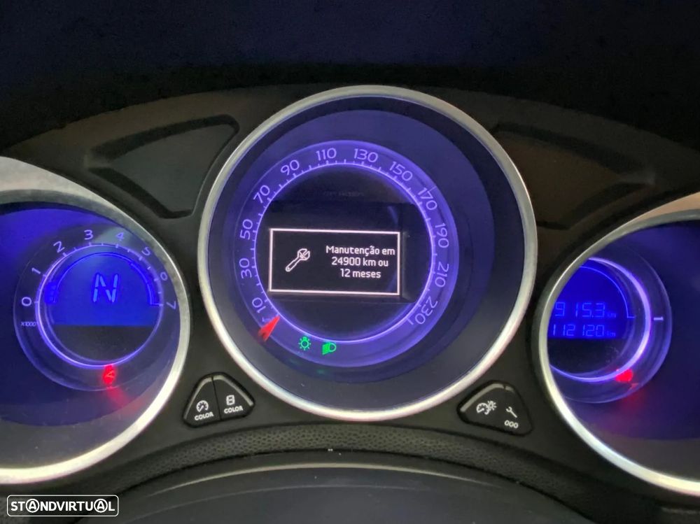 Citroën DS4 1.6 e-HDi So Chic ETG6 - 15