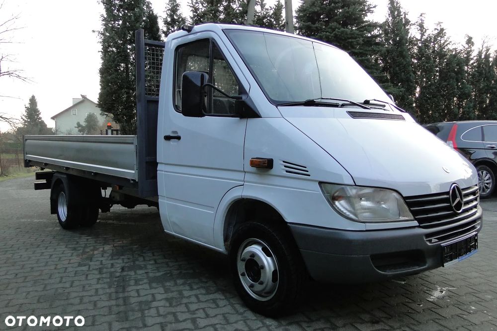 Mercedes-Benz Sprinter 411 - 3