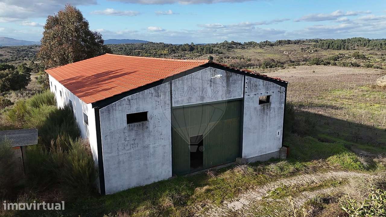 Terreno  para venda - Grande imagem: 2/14