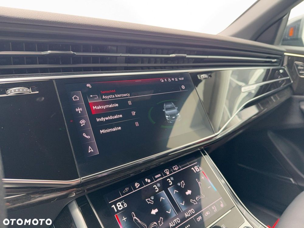 Audi Q8 - 27