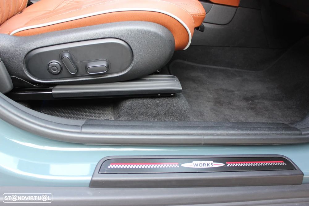 MINI Countryman Cooper SE All4 Aut. John Cooper Works - 35