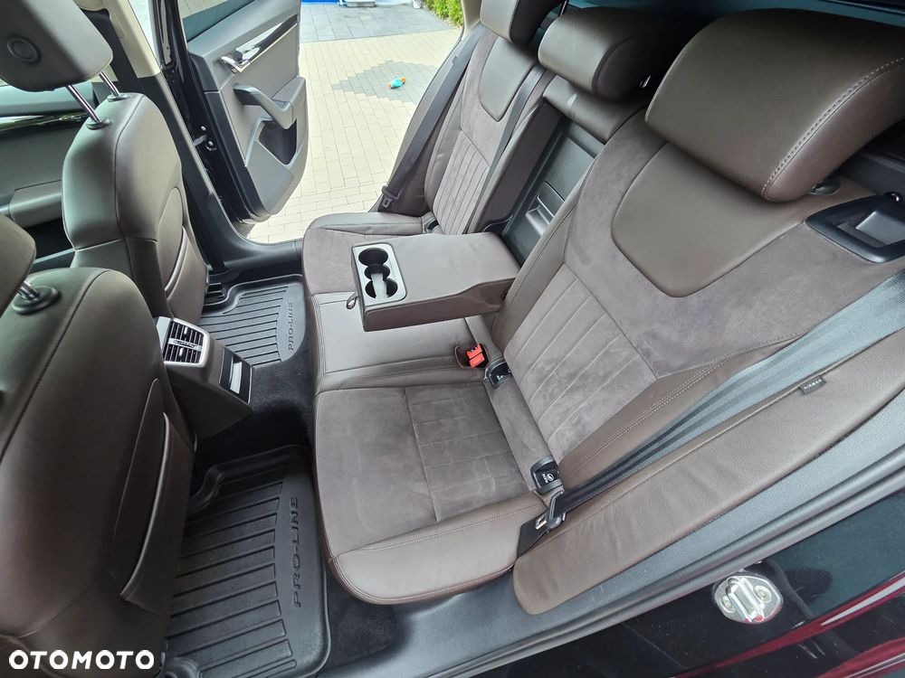 Skoda Octavia 2.0 TDI DSG L&K - 39