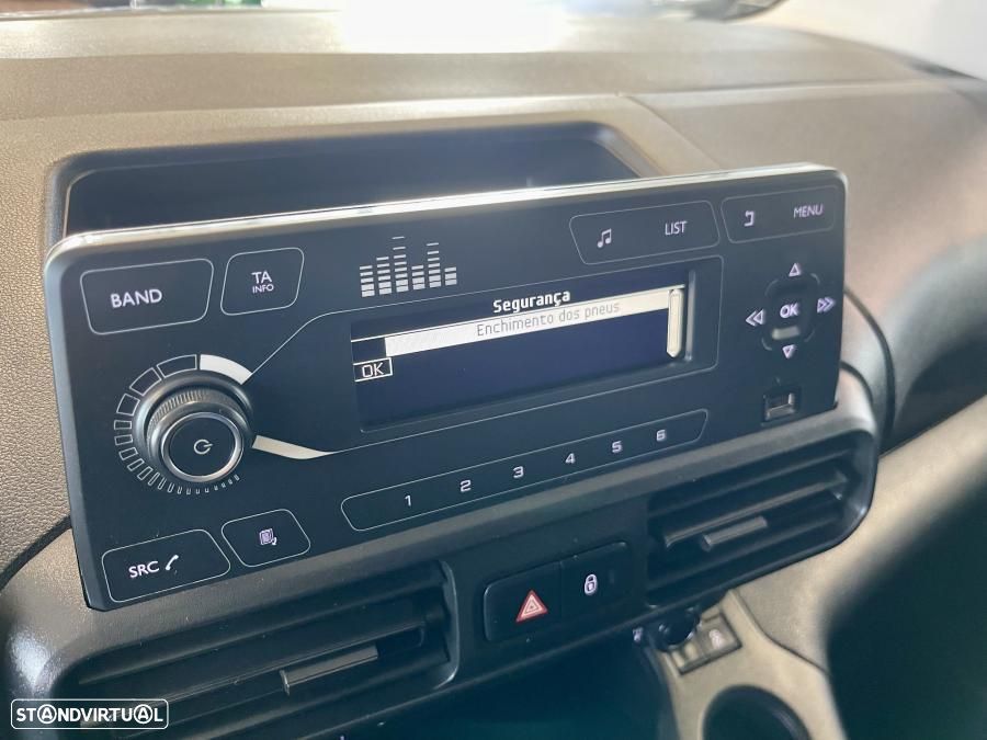 Toyota Proace City 1.5D L1 Comfort 3 Lugares c/IVA DEDUTÍVEL - 13