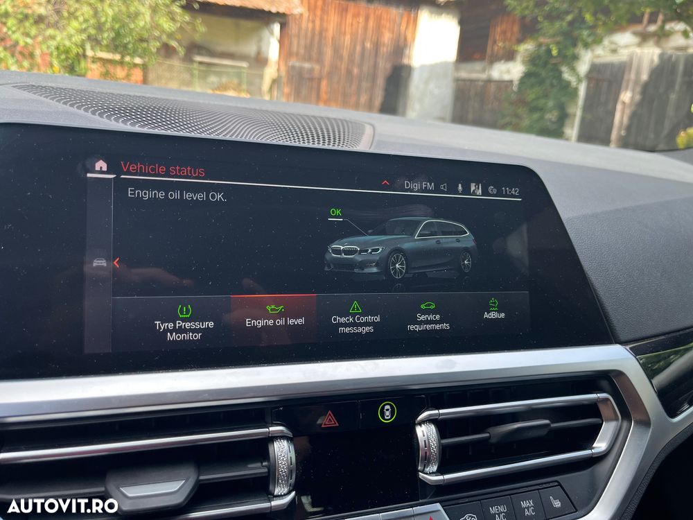 BMW Seria 3 - 18