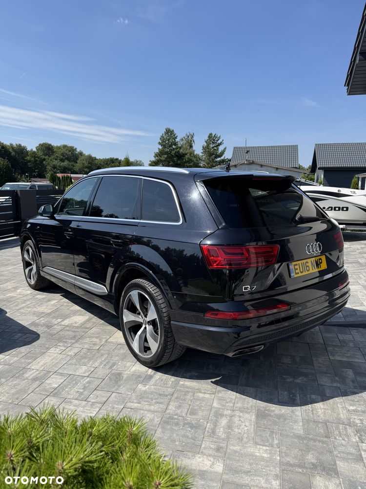 Audi Q7 3.0 TDI Quattro Tiptronic - 9