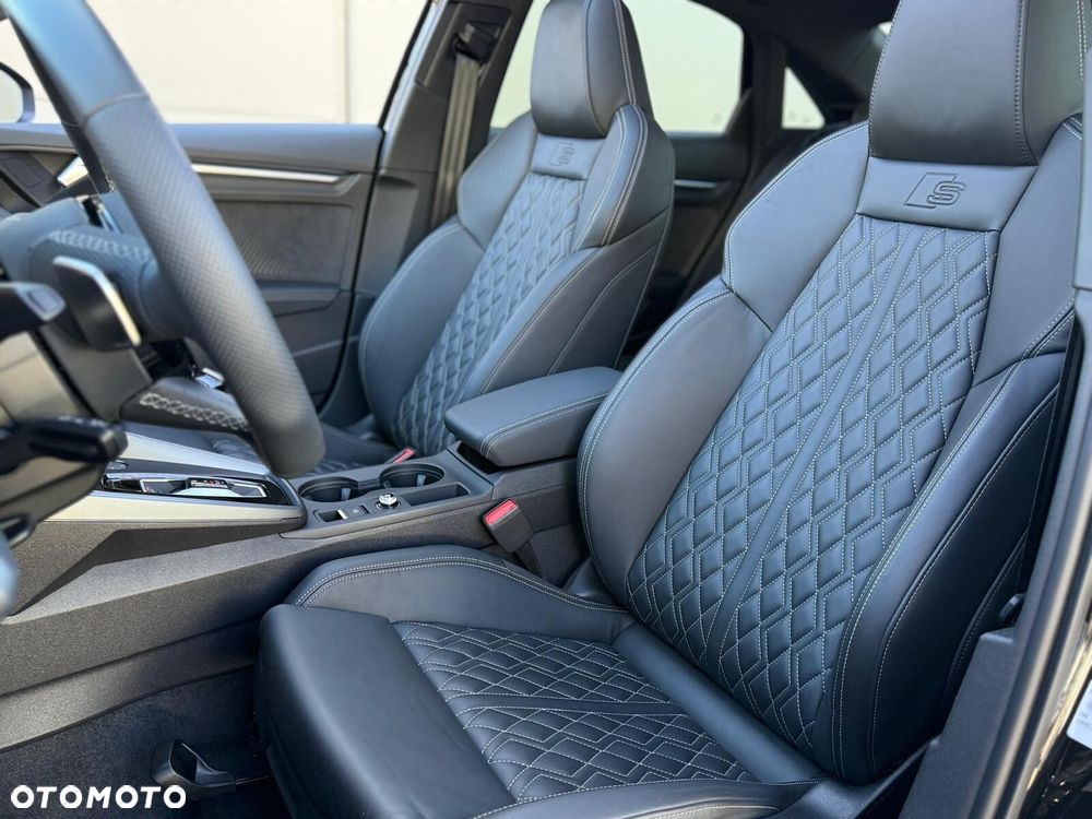 Audi S3 Limousine - 14