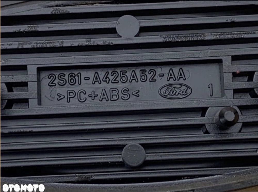 2S61-A425A52 znaczek emblemat klapy Ford fiesta mk6 lift fusion mk1 - 3