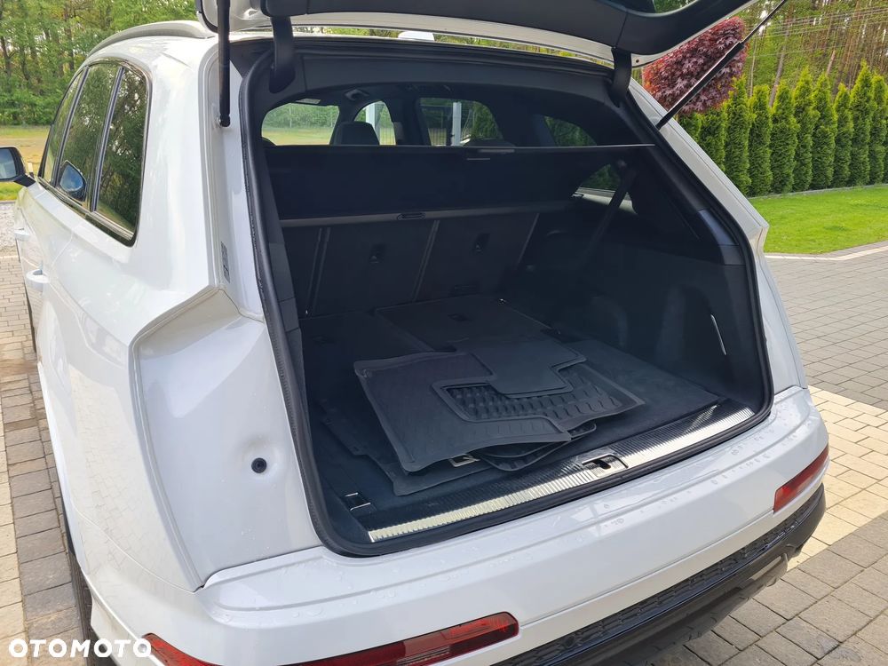 Audi Q7 - 3