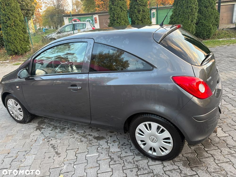 Opel Corsa - 3