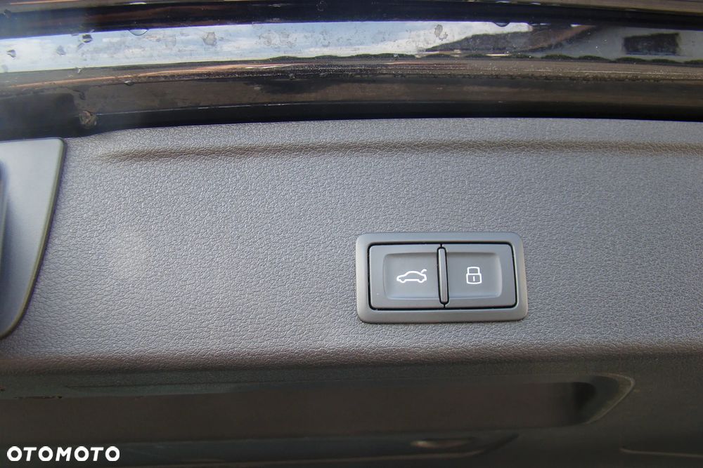 Audi A4 Avant 35 TFSI S tronic - 15