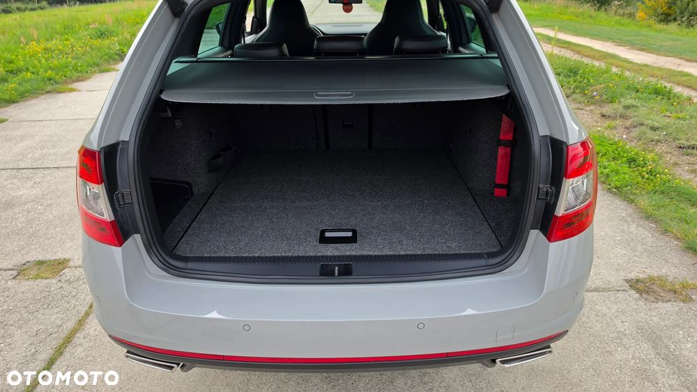 Skoda Octavia 2.0 TDI RS - 12