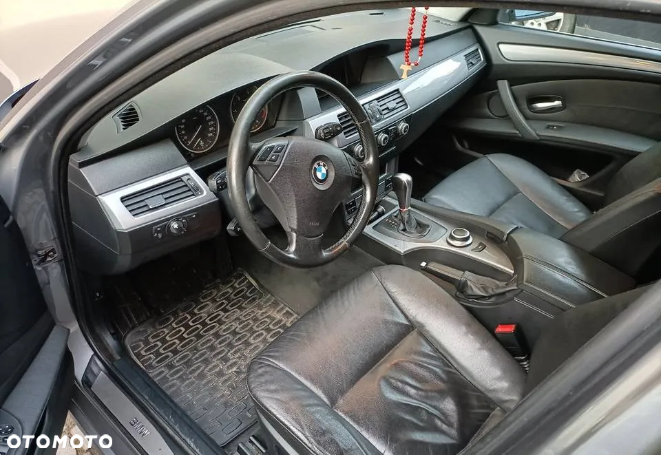 BMW Seria 5 520d - 4