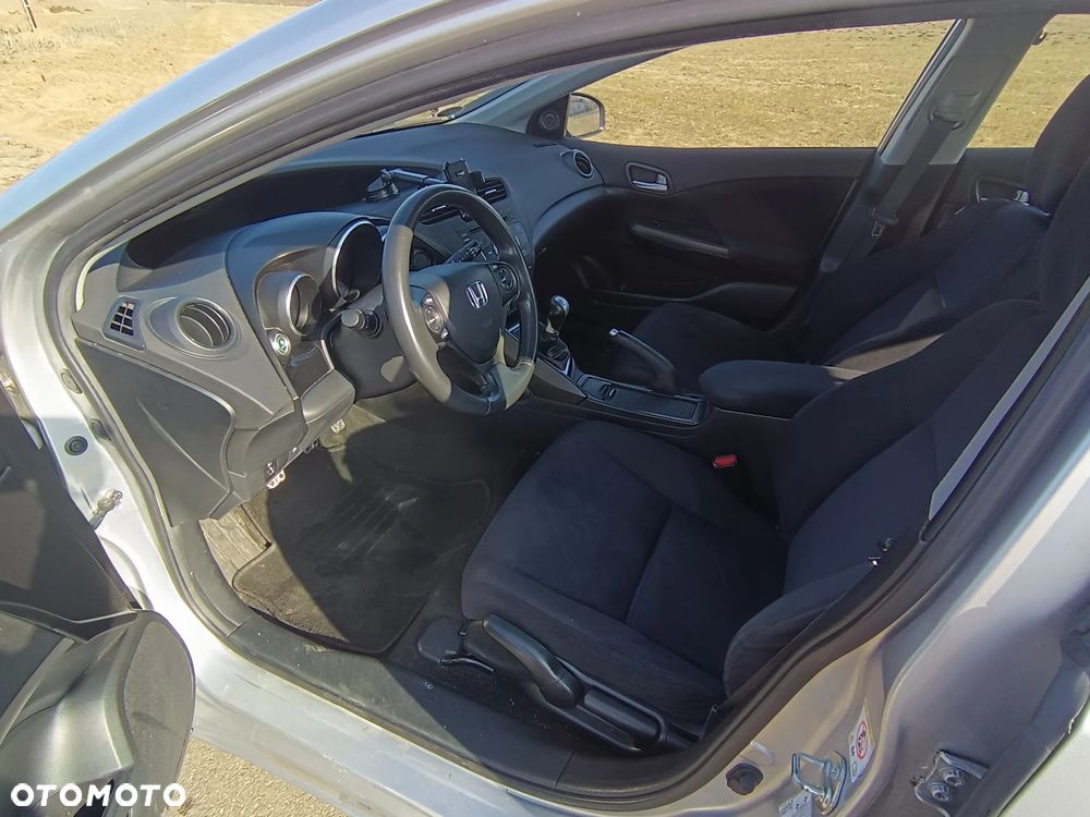 Honda Civic 2.2i-CTDi Comfort - 8