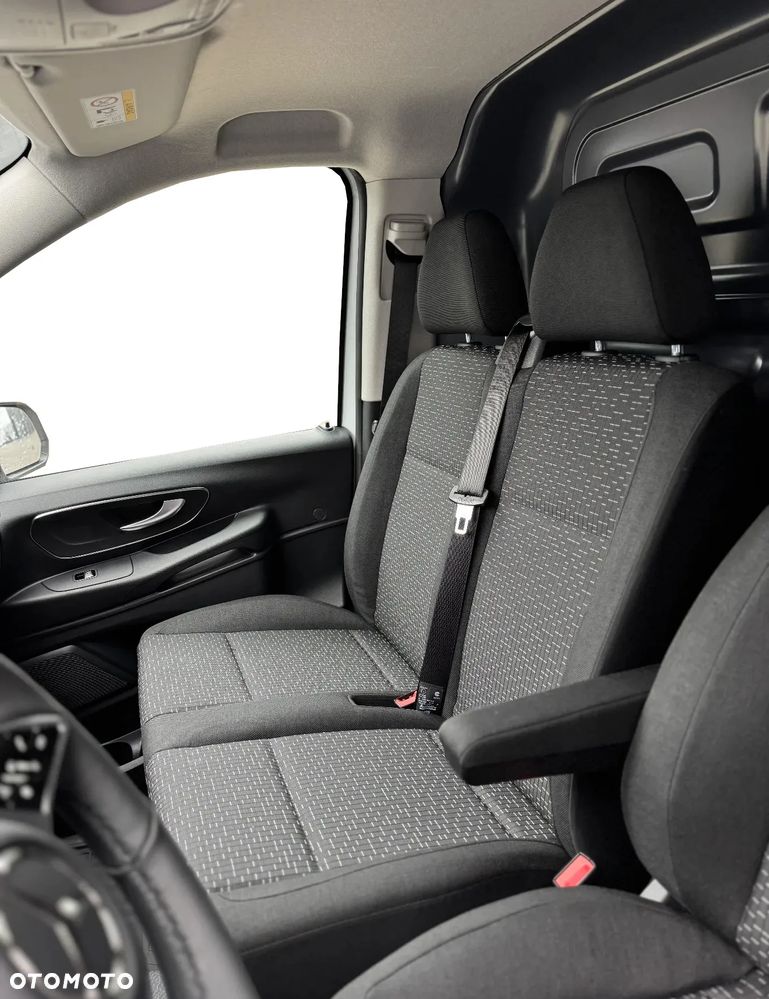 Mercedes-Benz Vito 116 CDI Furgon PRO długi 163KM 9G-TRONIC RWD - 12
