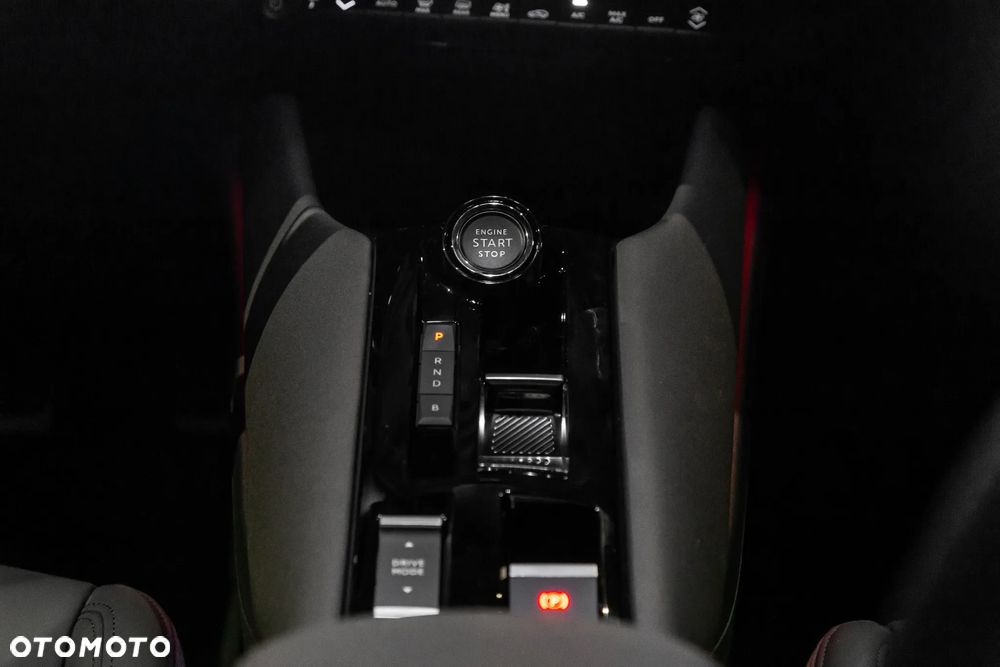 Alfa Romeo Junior ver-1-2-mhev-ibrida-speciale-edct - 17