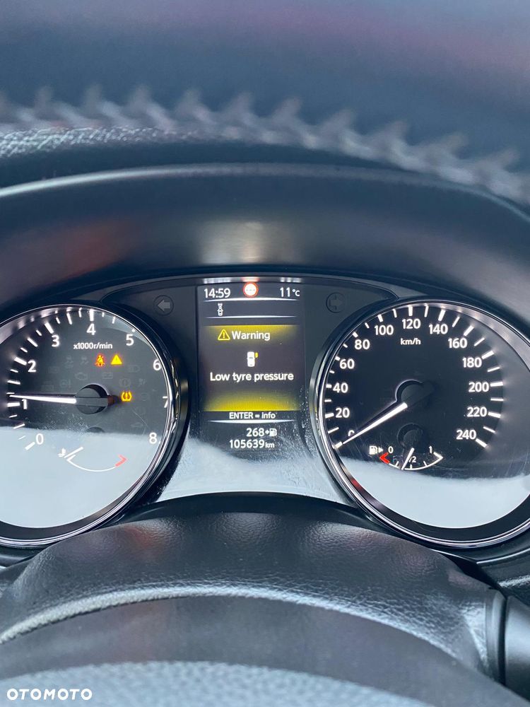 Nissan Qashqai 1.6 DIG-T N-Connecta - 24